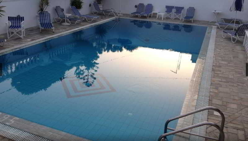 Armonia Hotel Kamari  Ngoại thất bức ảnh