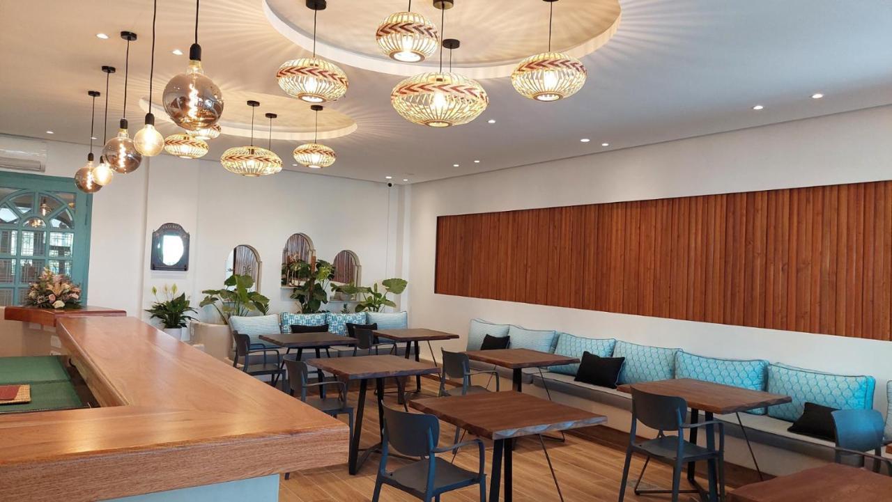 Armonia Hotel Kamari  Ngoại thất bức ảnh