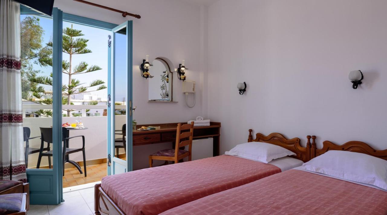 Armonia Hotel Kamari  Ngoại thất bức ảnh