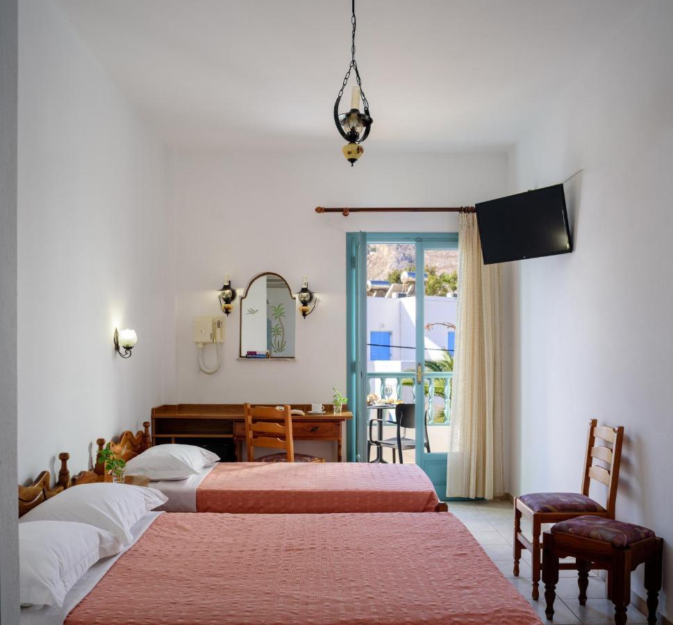 Armonia Hotel Kamari  Ngoại thất bức ảnh