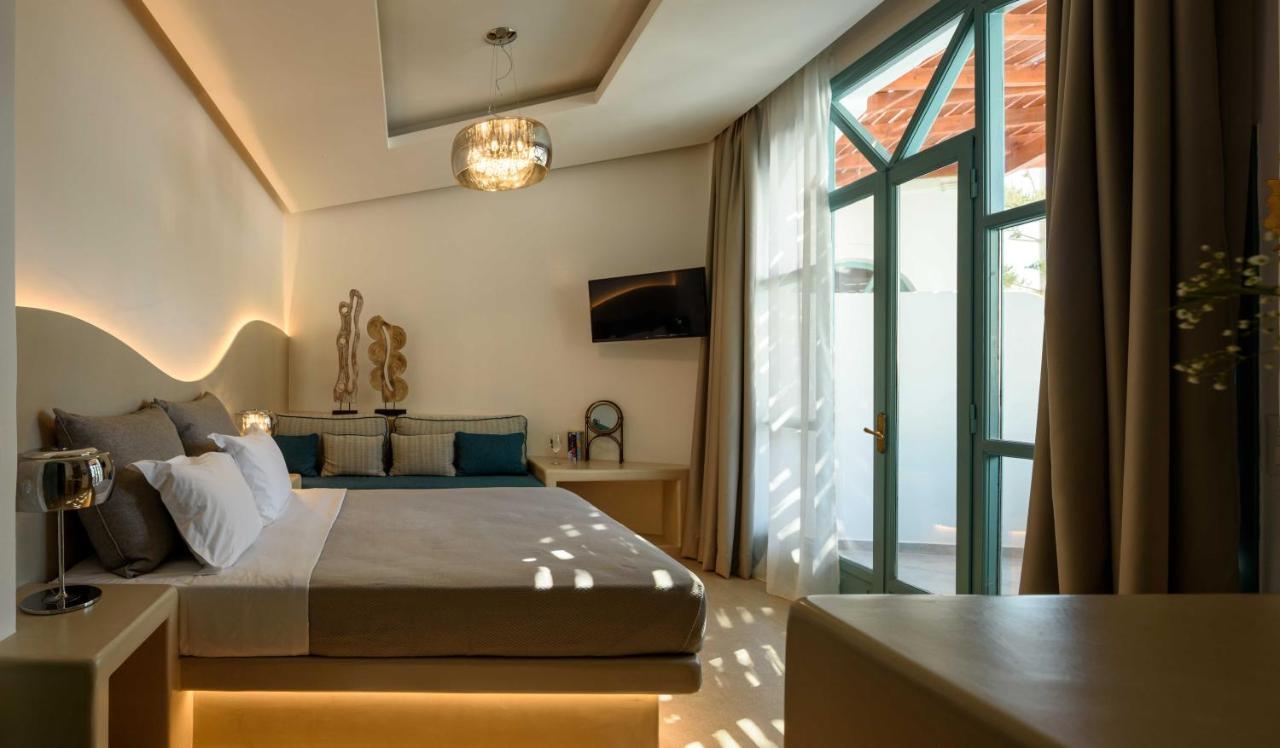 Armonia Hotel Kamari  Ngoại thất bức ảnh
