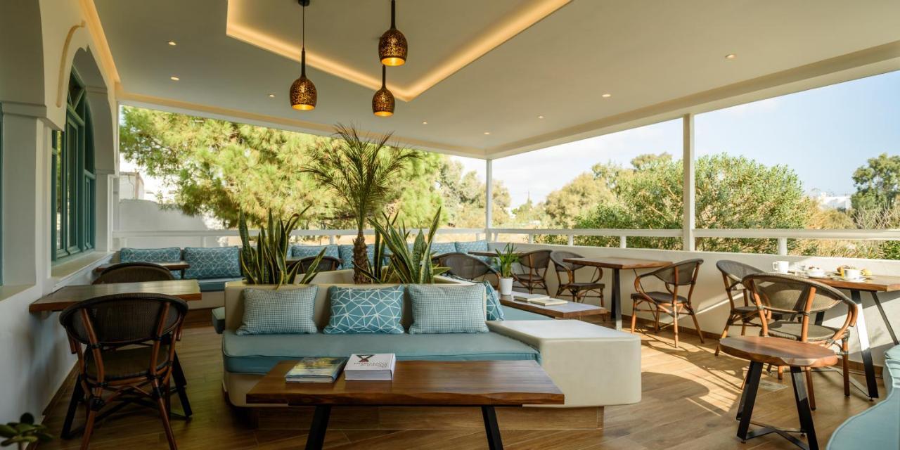 Armonia Hotel Kamari  Ngoại thất bức ảnh